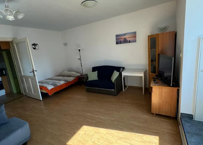 Gdansk-dmowskiego 6 *